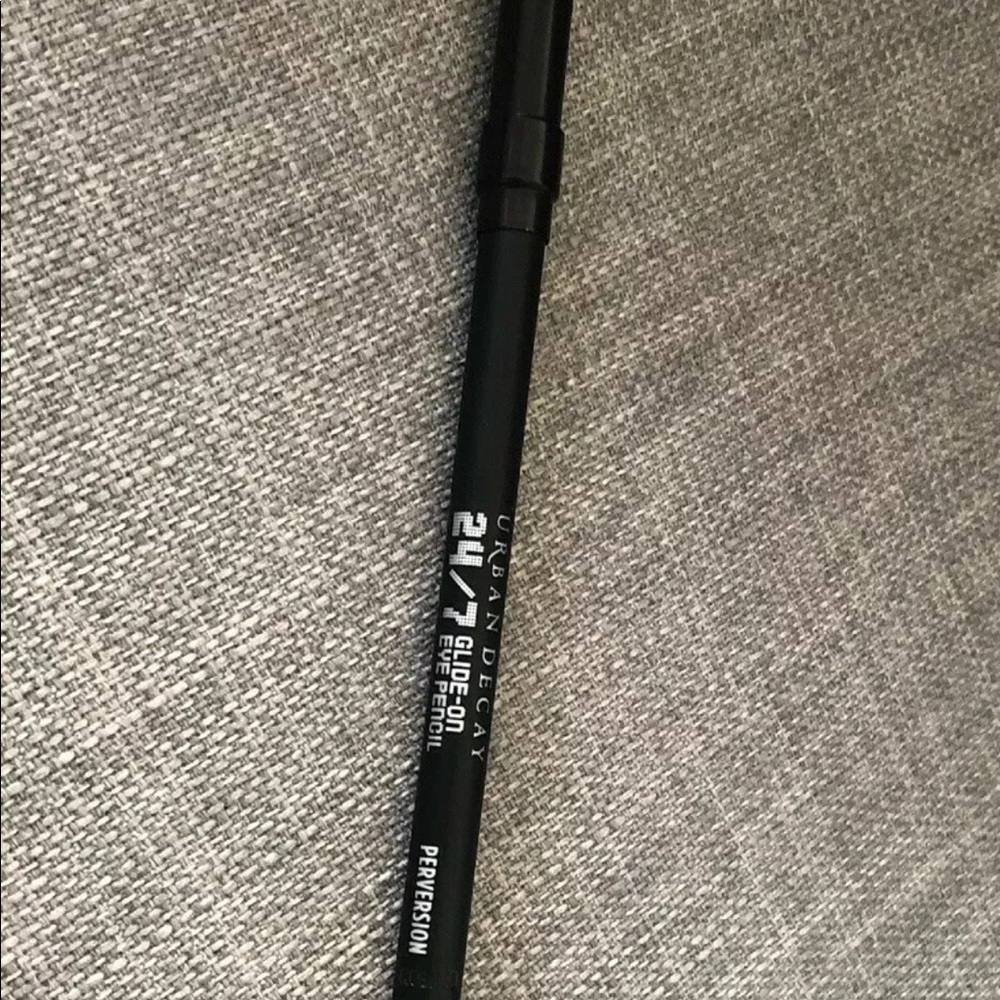 Urban Decay 24/7 Glide-On Eyeliner Perversion